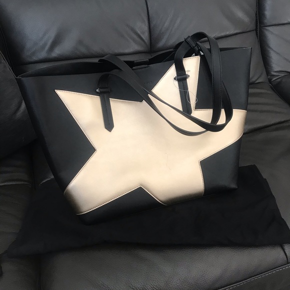 Kendall & Kylie Handbags - KENDALL & KYLIE tote